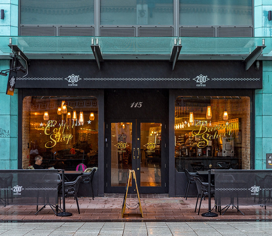 200 Degrees coffee shop exterior
