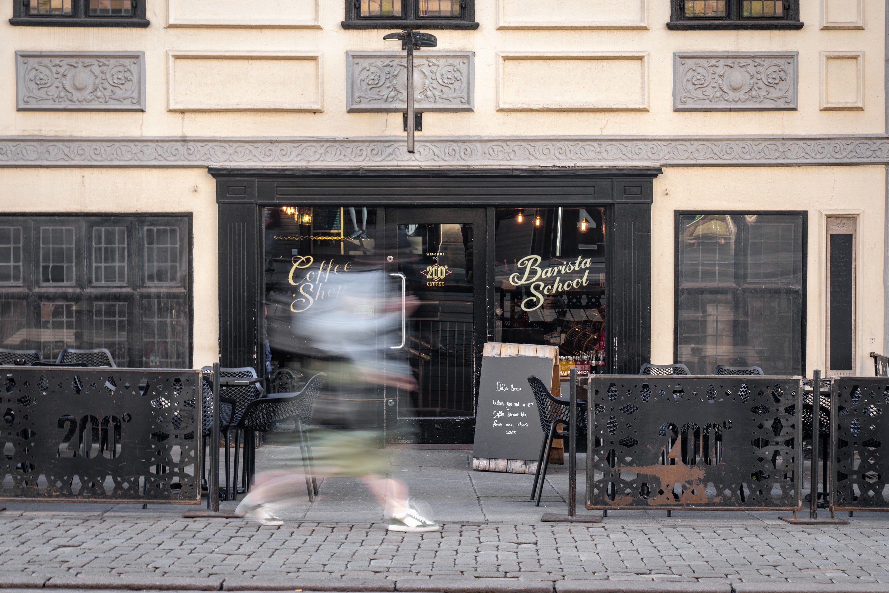 200 Degrees Coffee Shops, Flying Horse Walk