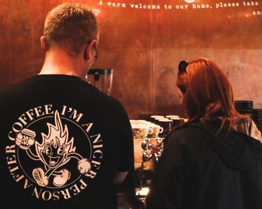 A wholesale team member with partner